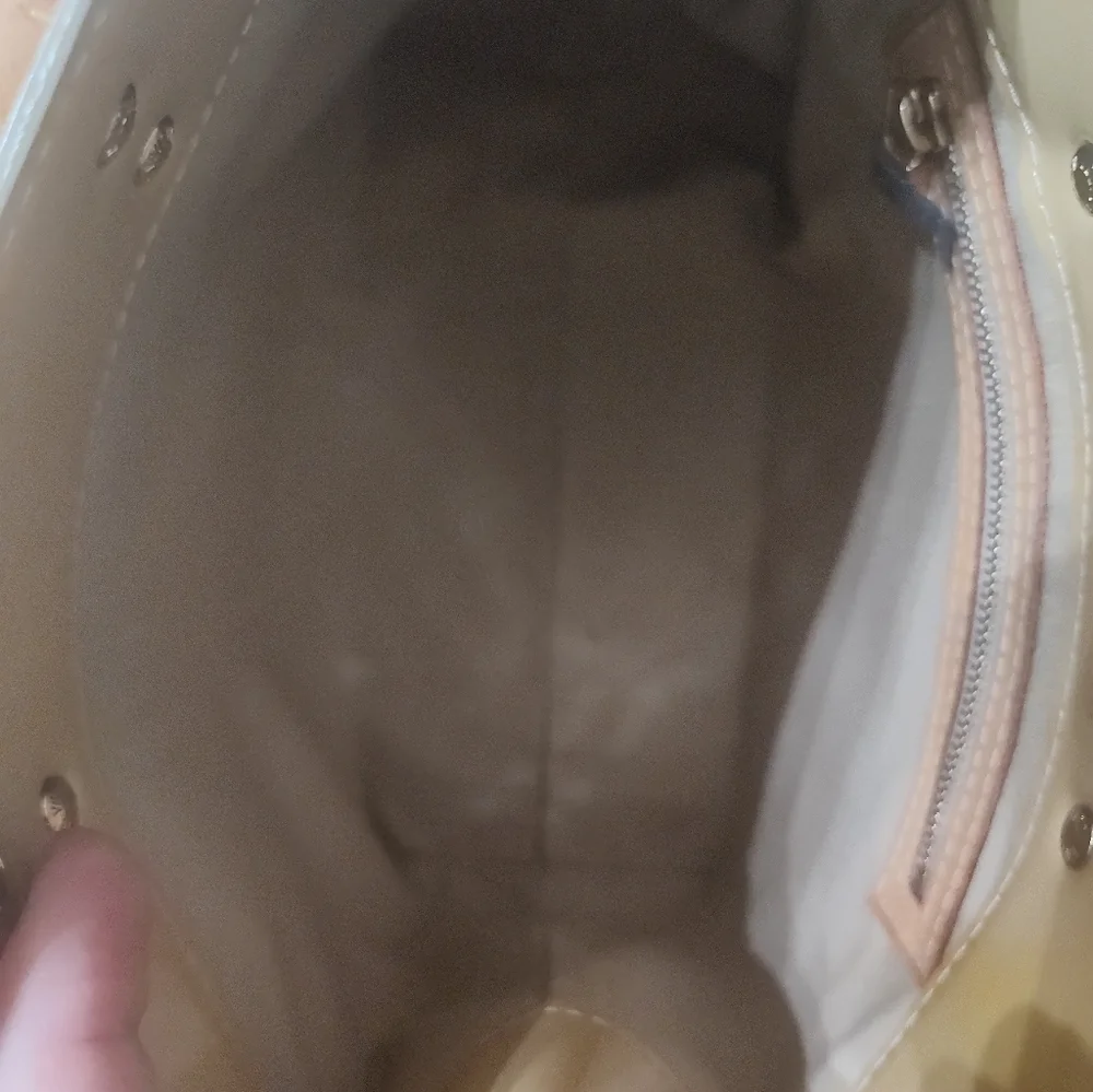 Louis Vuitton Yellow Patent Monogram Tote with Tan Handles - Picture 5 of 6